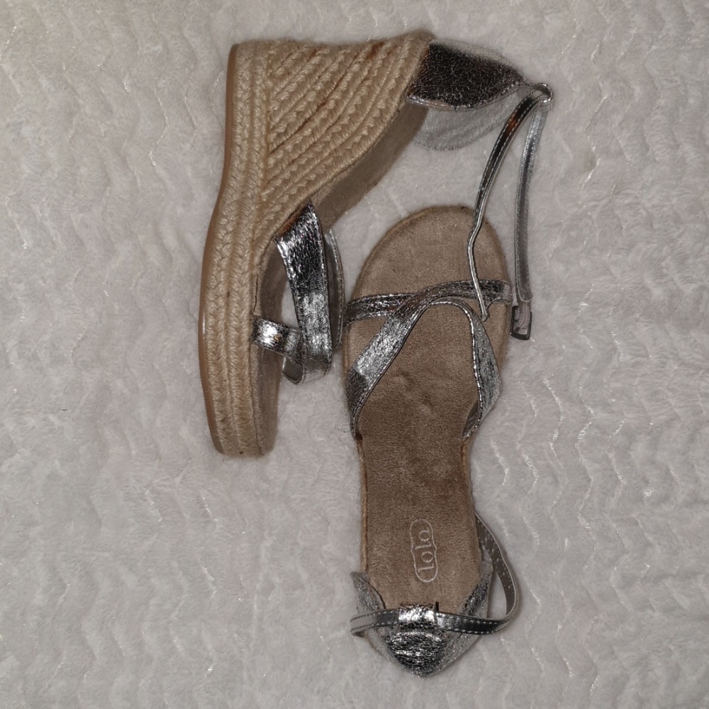 Lola Silver wedges
